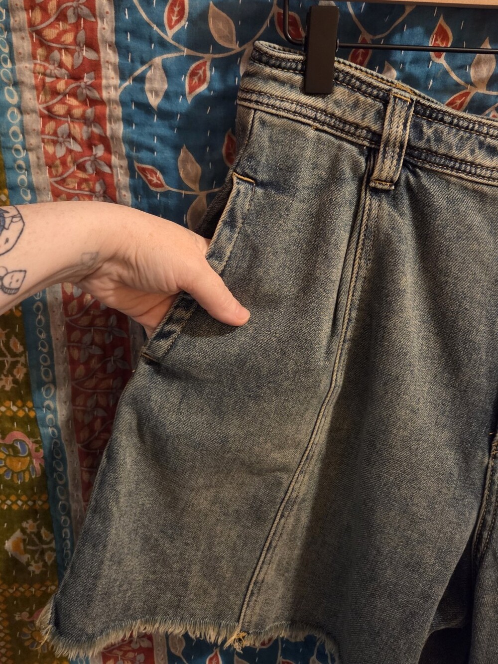 Free People We The Free sz 28 Amelie A-line Shorts in Grunge Blue -- NWT - Picture 5 of 8